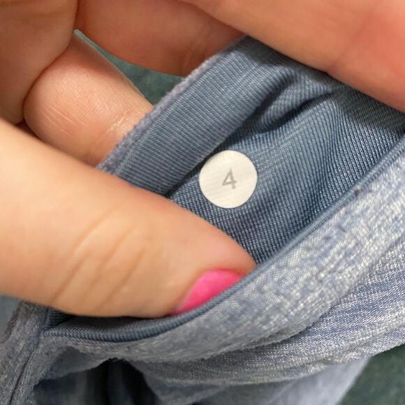 Lululemon Blue Crop Wunder Under Crop Leggings Size 4 - Picture 2 of 5
